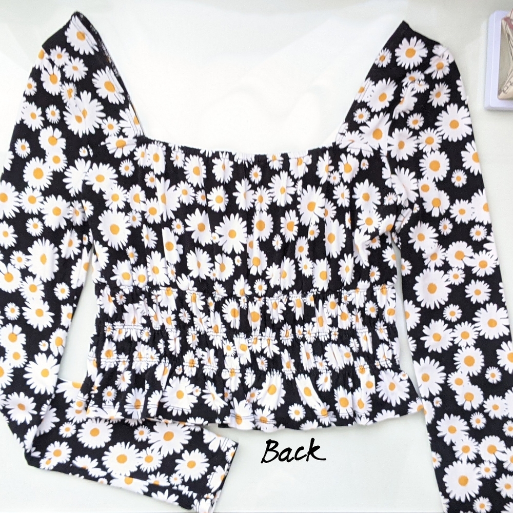Forever 21 Floral Print Square Neck Top - Picture 2 of 8